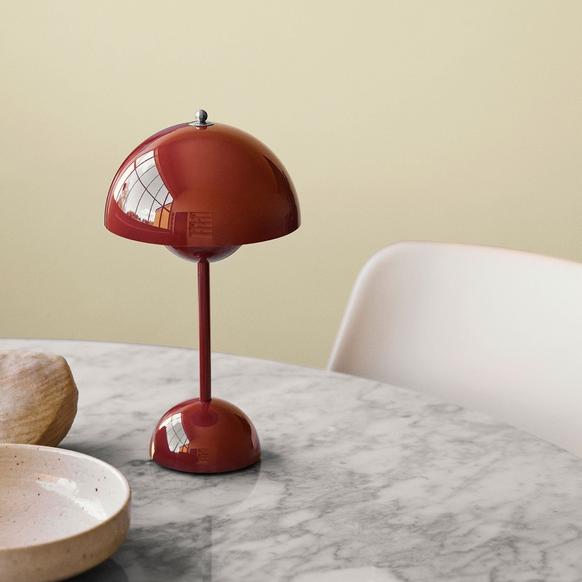 Trådløs Retro LED Bordlampe med Parasol Design