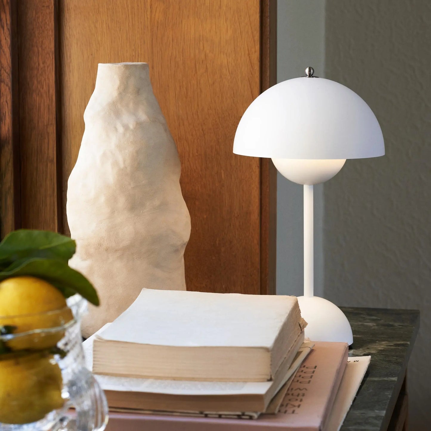 Trådløs Retro LED Bordlampe med Parasol Design