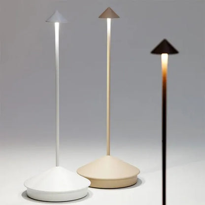 Trådlampe med Dæmpbart Lys & Vandtæt