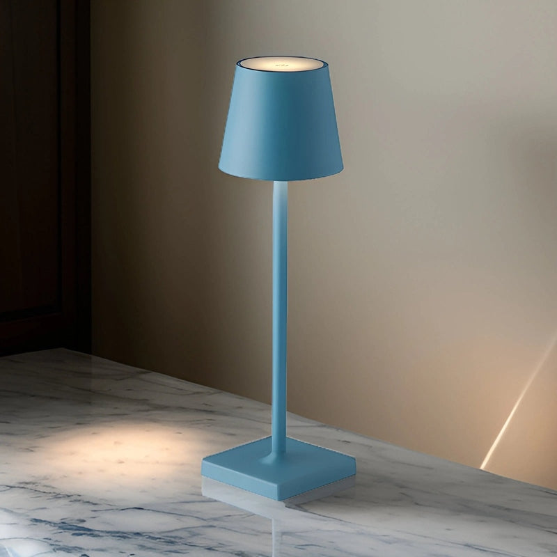 Trådlampe med genopladning - Elegant LED til indendørs og udendørs brug