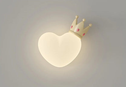 Trævæg lampe til børneværelse | Hjerteformet - Terra Pink - Image 1