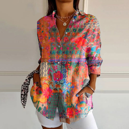 Image of Viveka | Dame Knaplukket Bluse med Print