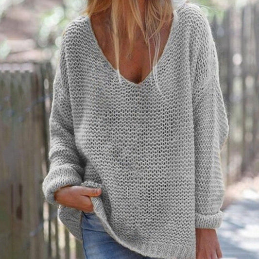Jasmine | Pull ample à col en V pour femme - Image 1
